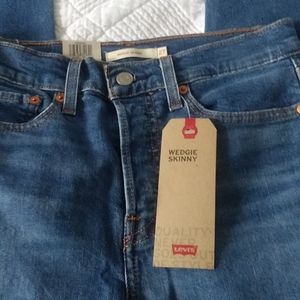 Wedgie Skinny Jean